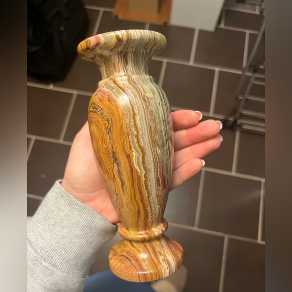 Real Vintage Onyx Marble Stone Carved Vase Multicolour - Picture 2 of 6